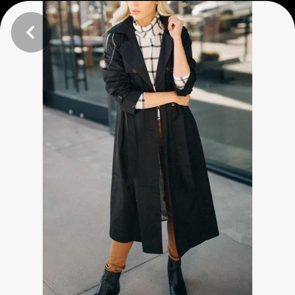 London Fog Jackets & Blazers - ⭐️London Fog women’s full length coat size small